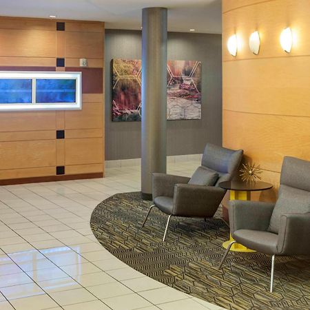 Springhill Suites Columbus Bagian luar foto
