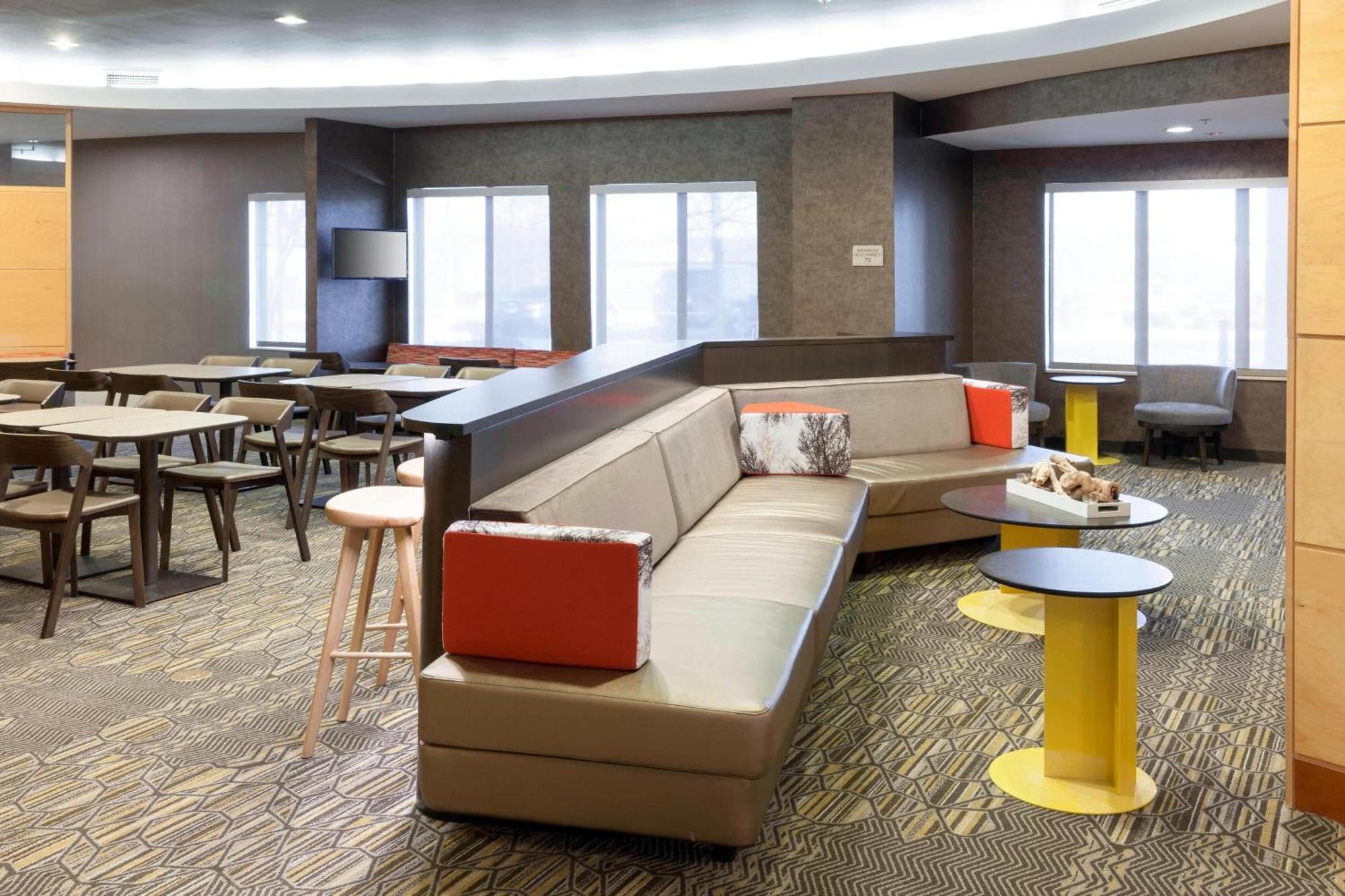 Springhill Suites Columbus Bagian luar foto