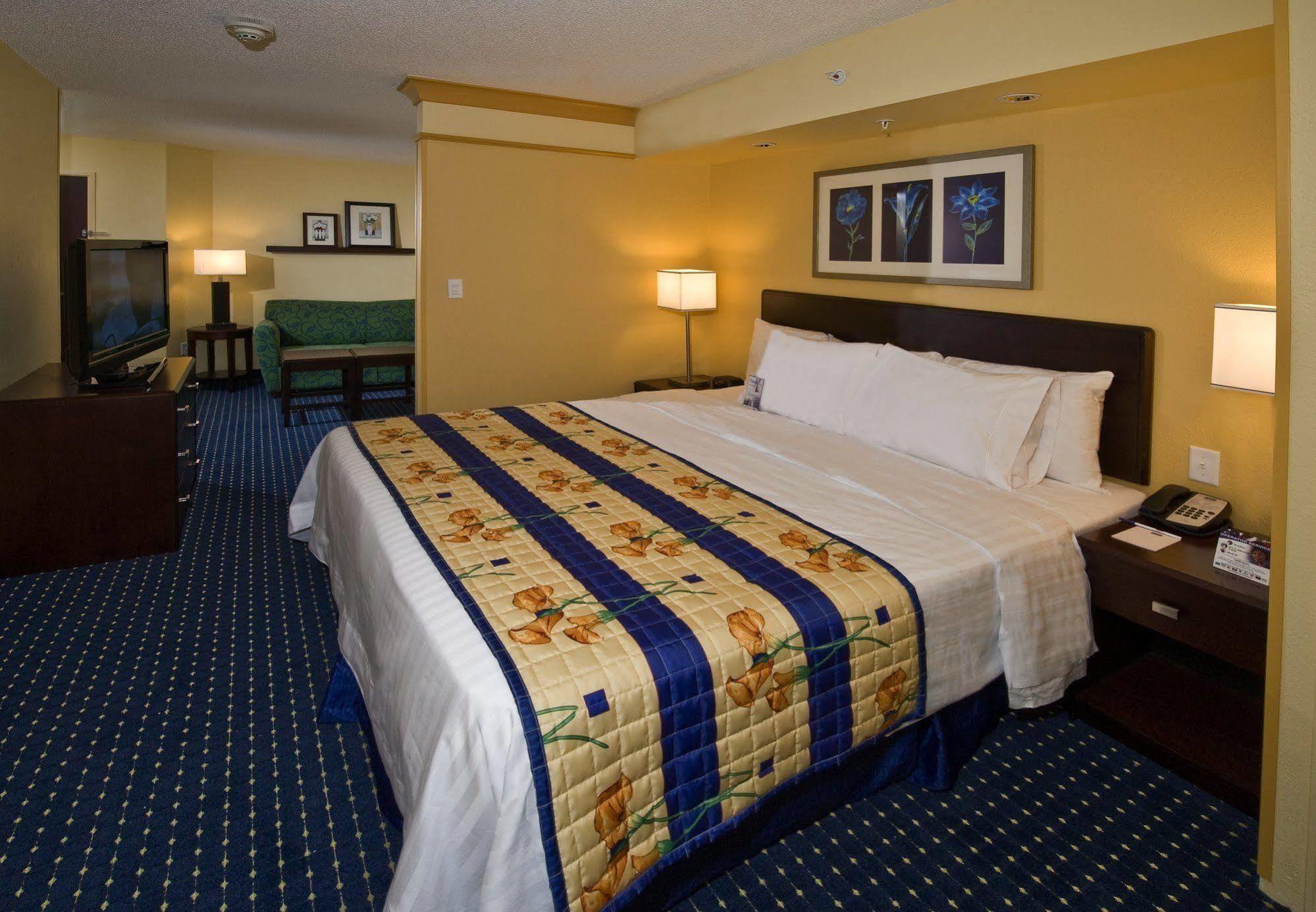 Springhill Suites Columbus Bagian luar foto