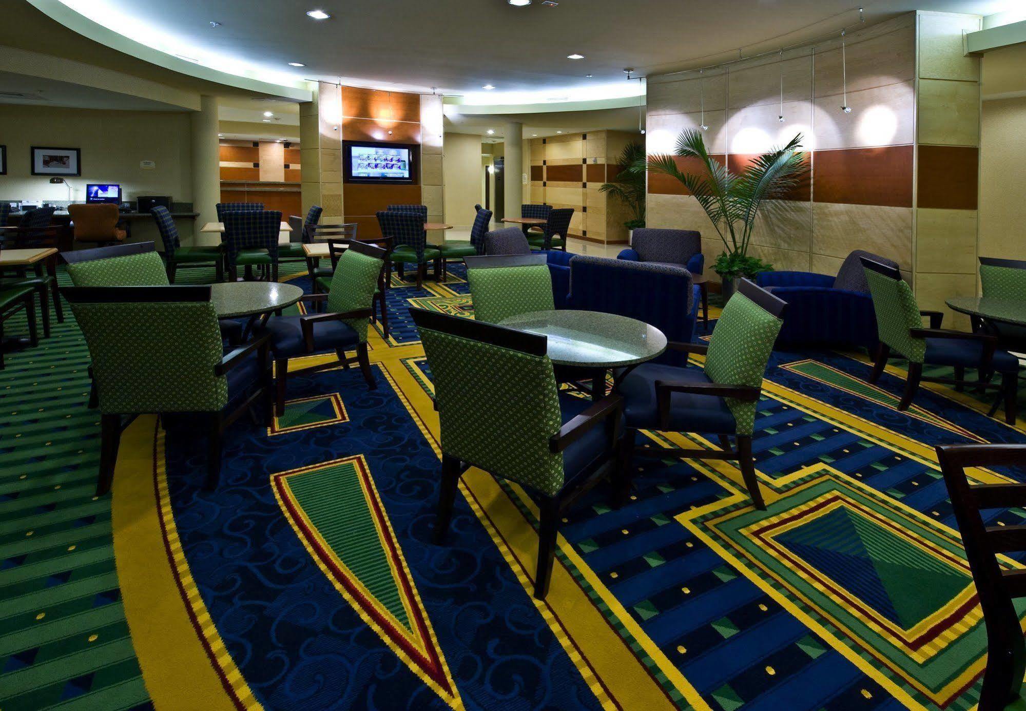Springhill Suites Columbus Bagian luar foto